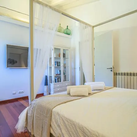 Kati Villa *